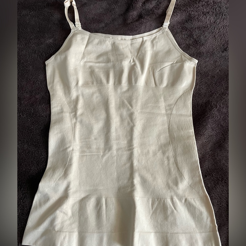 Shape-ware never worn!